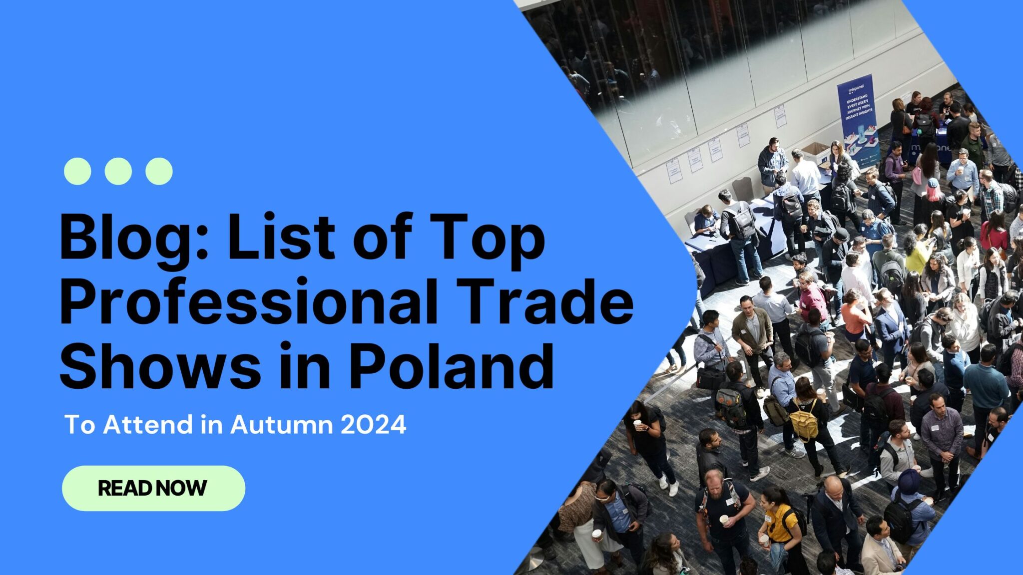 People registering for a trade show, highlighting key professional trade shows in Poland during Autumn 2024.